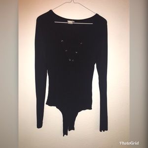 Long Sleeve Crissed Crossed Top One sie Shirt